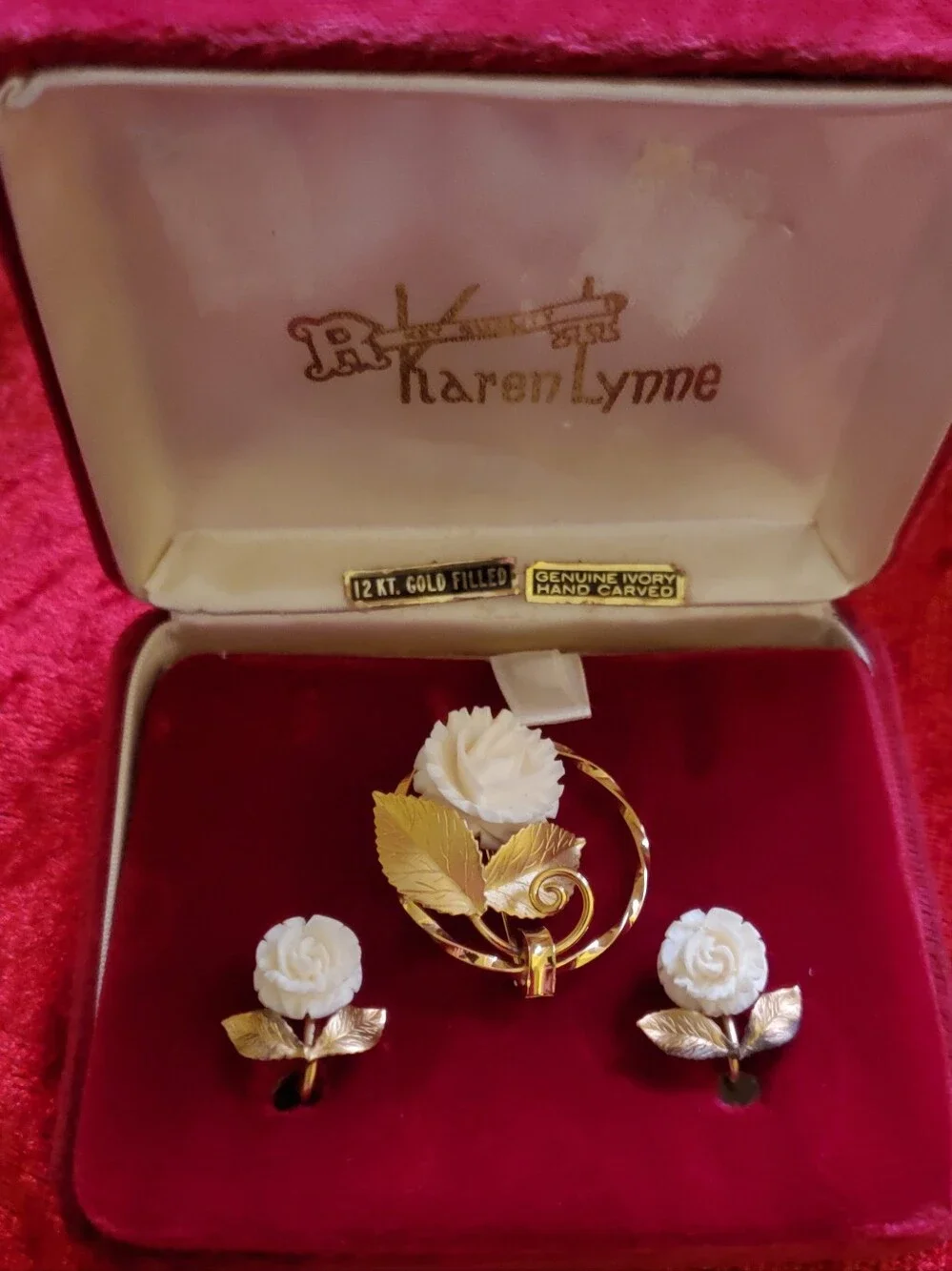 Karen Lynne 12KT Gold Filled Ivory Rose Brooch & Earring Set - White & Gold